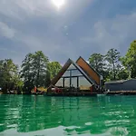 Na Wodzie Fm - Czarna Perla Villa Mragowo