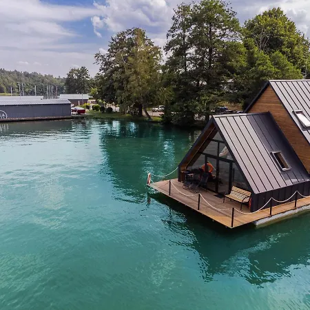 Na Wodzie Fm - Czarna Perla Mrągowo