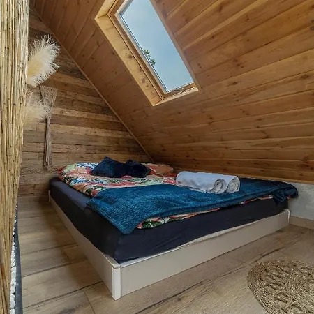 Na Wodzie Fm - Czarna Perla Villa Mrągowo