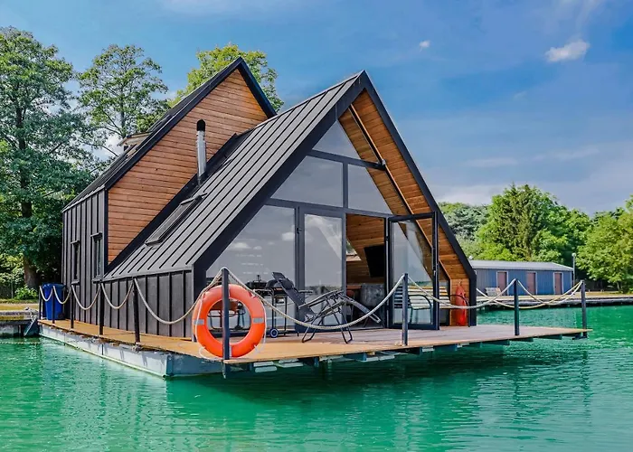 Willa Na Wodzie -czarna Perła *