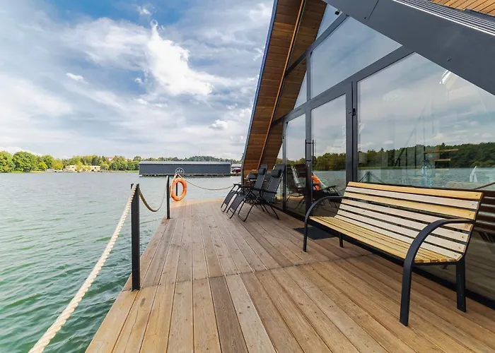 Willa Na Wodzie -czarna Perła *