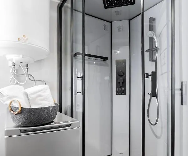 Na Wodzie -czarna Perła *