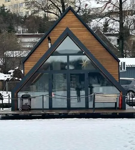 Willa Na Wodzie -czarna Perła Mrągowo