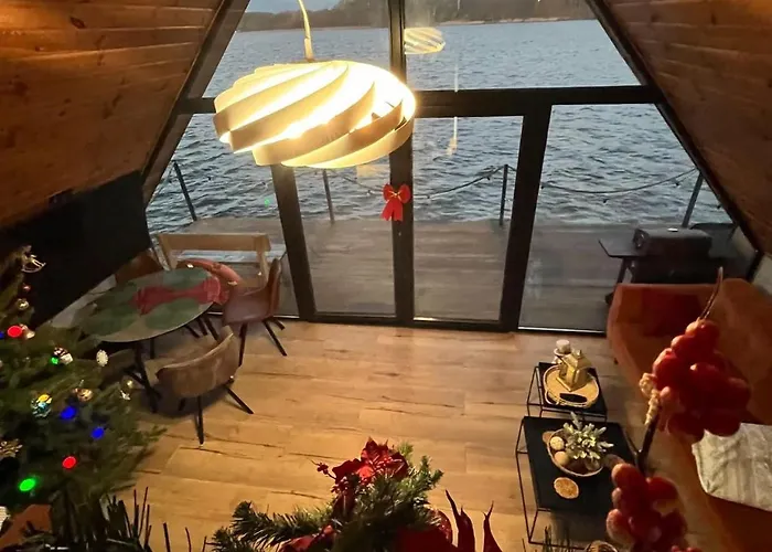 Willa Na Wodzie -czarna Perła